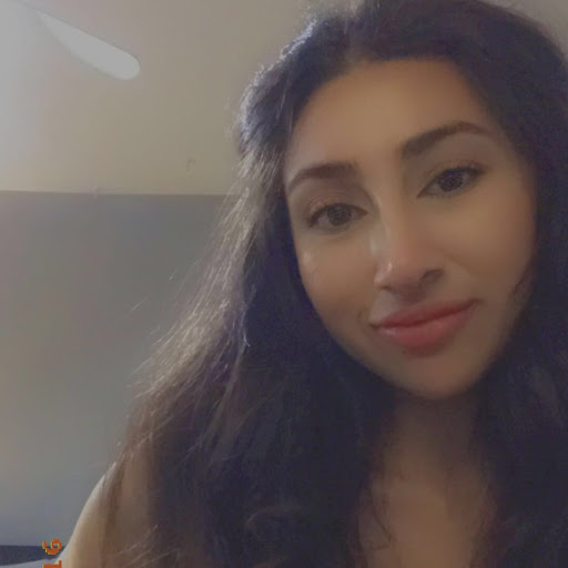 Daisy Estrada Photo 19