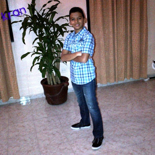 Moises Angeles Photo 29