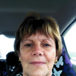 Janet Wells Photo 35