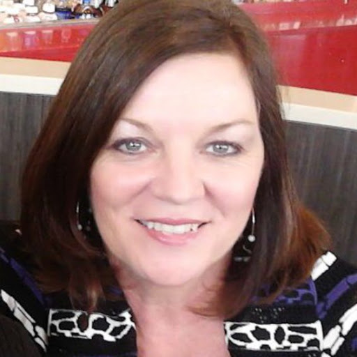Debbie King Photo 32