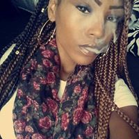 Angelina Johnson Photo 11