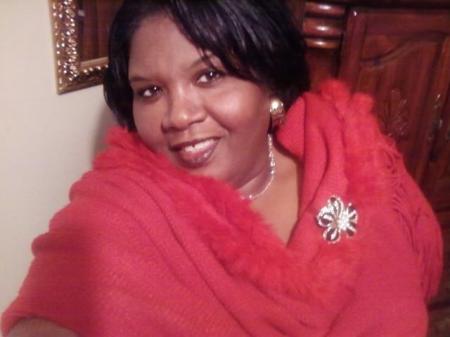 Linda Armstrong Photo 25