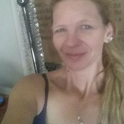 Brenda Harding Photo 39