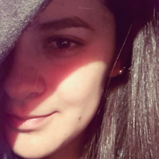 Carla Galaz Photo 3