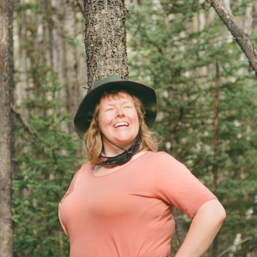 Lindsey Walker Photo 15