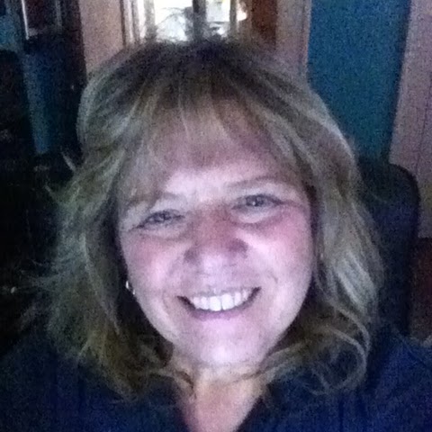 Connie Phillips Photo 17