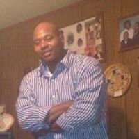 Dennis Strong Photo 20