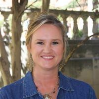 Stephanie Wooley Photo 11