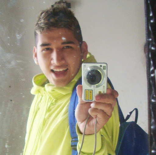Christopher Rocha Photo 37