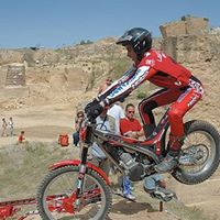 Carlos Osuna Photo 26