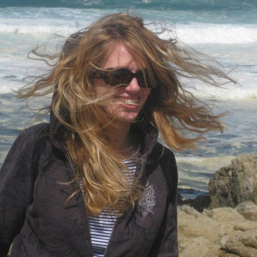 Elizabeth Erickson Photo 30