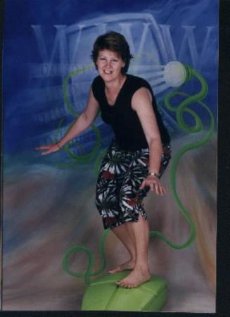 Linda Beauchamp Photo 26