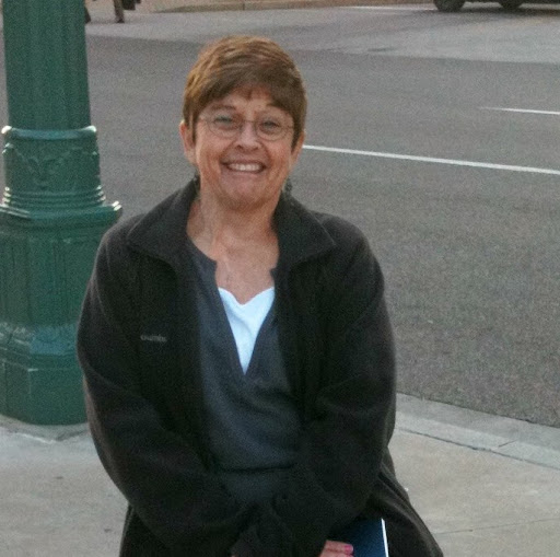 Linda Montgomery Photo 5