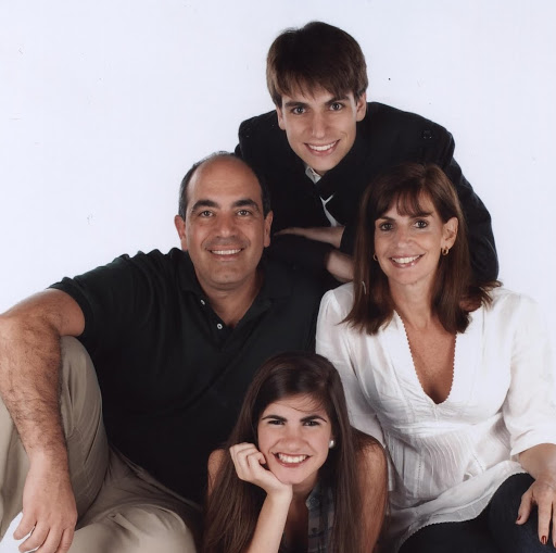 Guillermo Carrillo Photo 20