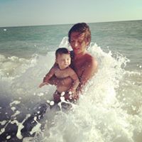 Alex Kerns Photo 12