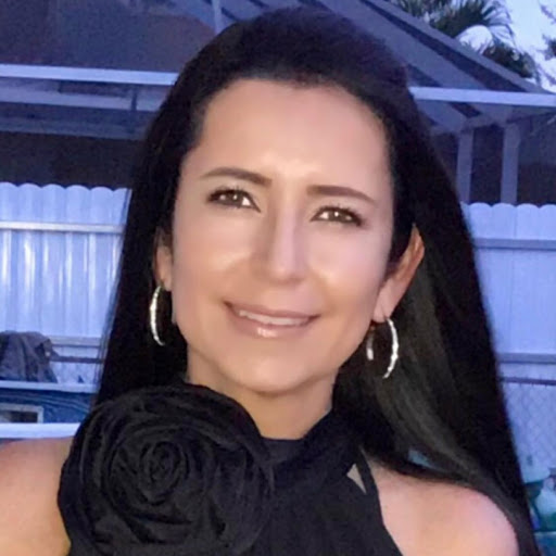 Olga Perez Photo 28