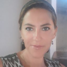 Pinar Uysal Photo 8