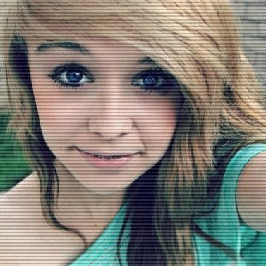 Sabrina Caputo Photo 9