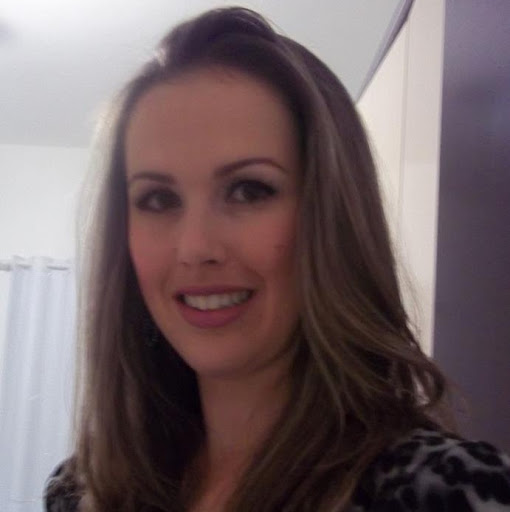Erica Neira Photo 10