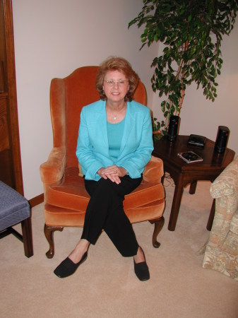 Joyce Smith Photo 19
