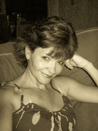 Andrea Young Photo 10