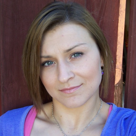 Erin Enright Photo 29