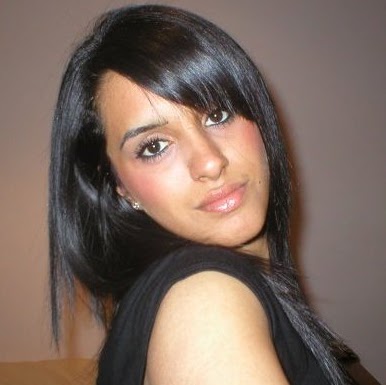 Maryam Khan Photo 33