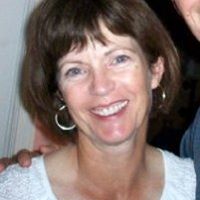 Elizabeth Devine Photo 35