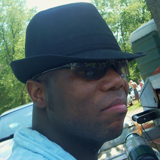 Dirk Jenkins Photo 16