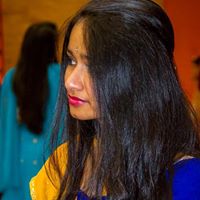 Neena Paul Photo 16