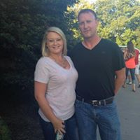 Melinda Riggs Photo 29