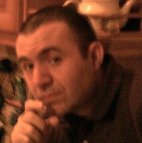 Declan Lyons Photo 12
