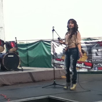 Marilyn Garcia Photo 39