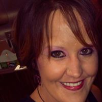 Stephanie Nichols Photo 35
