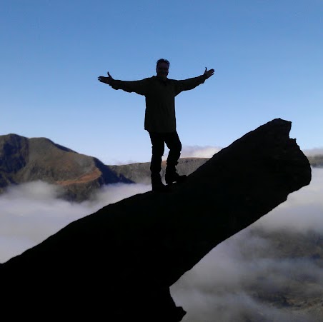 Simon Greaves Photo 11