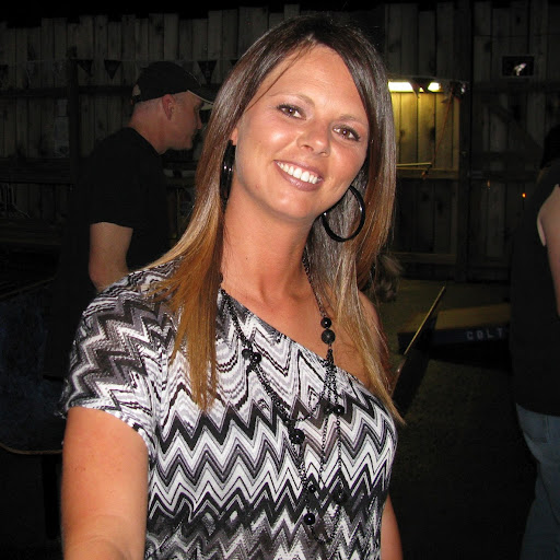 Tina Hall Photo 19