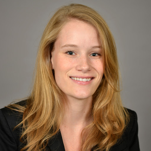 Emily Arnold Photo 27