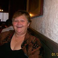 Carolyn Hodge Photo 25