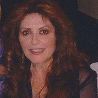 Roberta Lynch Photo 20