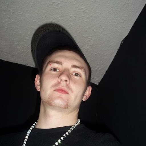 Ben Button Photo 25