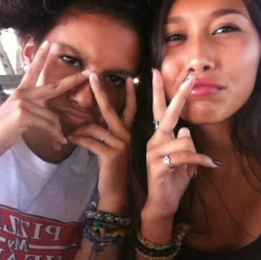 Monica Burgos Photo 9