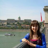 Sara Lorenz Photo 32
