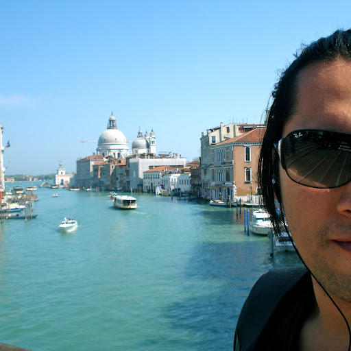 Edward Mora Photo 16