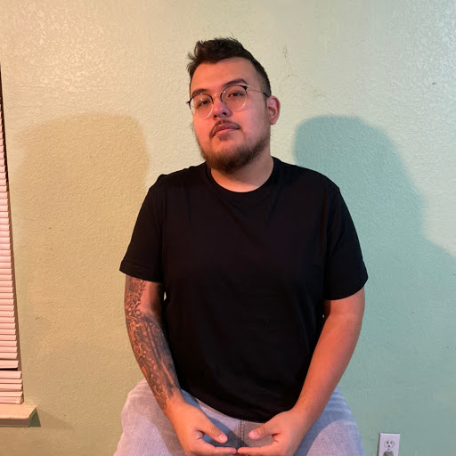 Tony Gamez Photo 35