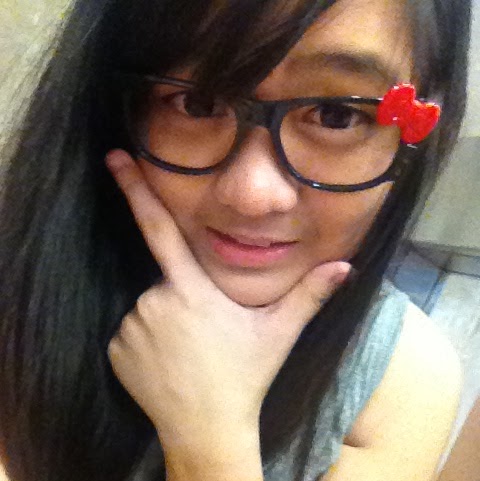 Li Qi Photo 25