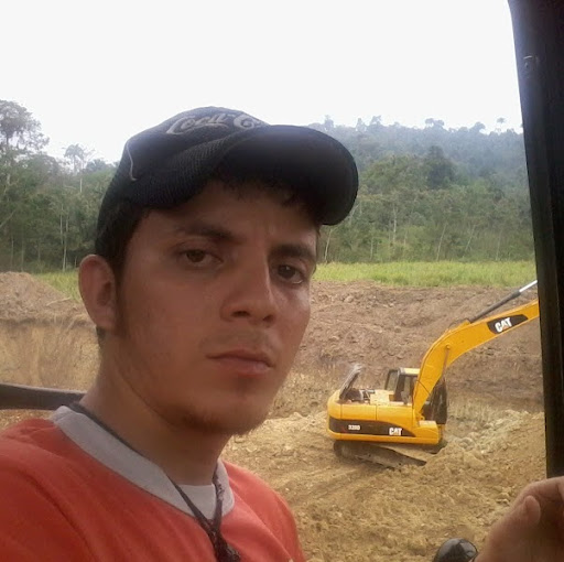 Daniel Cedillo Photo 13