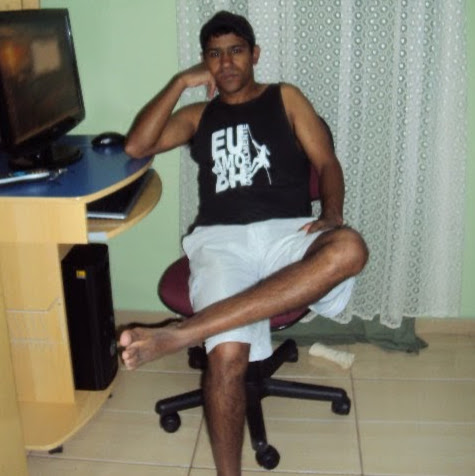 Alexis Reis Photo 9
