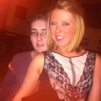 Hannah Williams Photo 49