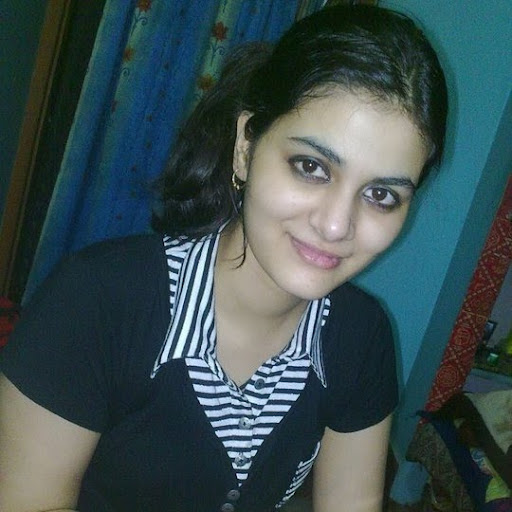 Payal Saxena Photo 18