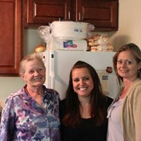 Kelli Thornton Photo 21